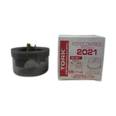 Fotocelda Tork de Media Vuelta 127V, 1500W / 1800VA, Montaje Estándar - imagen 3