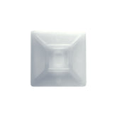 Base adherible para cinchos Argos de 28x28mm en color natural, fabricada en nylon resistente para organizar cables.