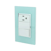 Placa armada Sanelec Venecia Aqua con dos apagadores y un contacto en color agua para uso en exteriores