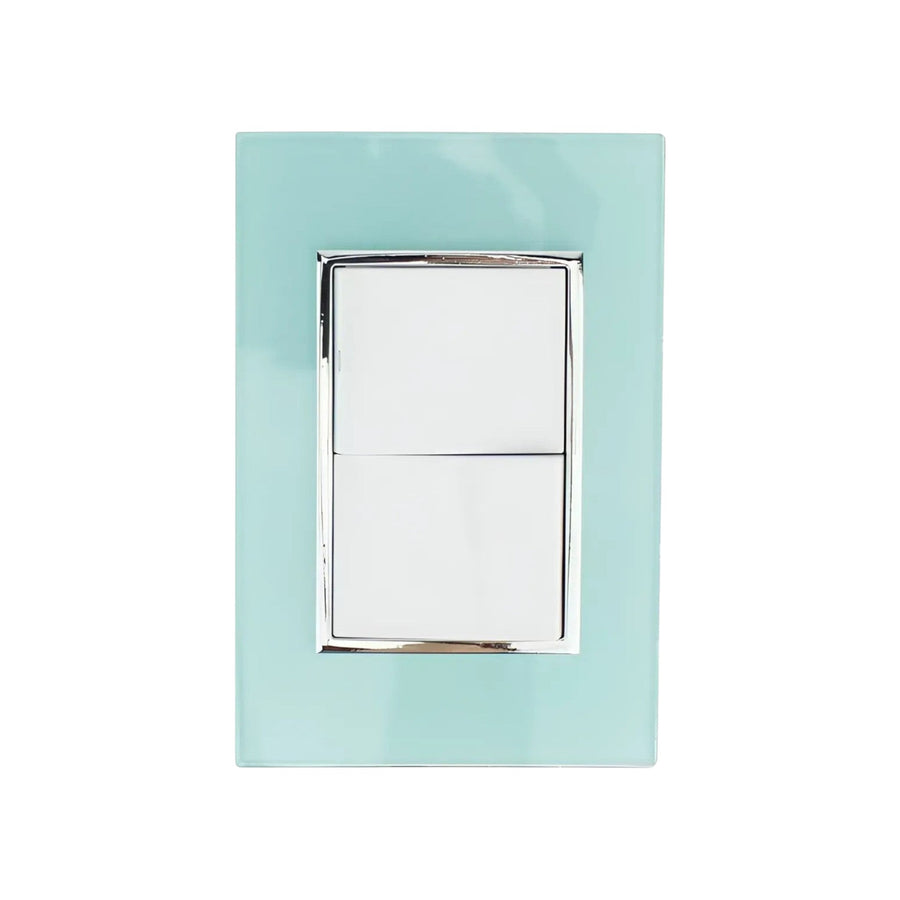 Placa armada Sanelec Venecia Aqua con dos apagadores blancos y marco cromado, ideal para exteriores por PEFSA.